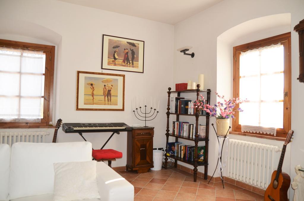 La Villa Di أريتسو الغرفة الصورة